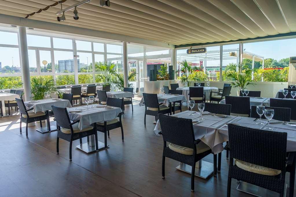 Sercotel Ab Rivas Restoran gambar